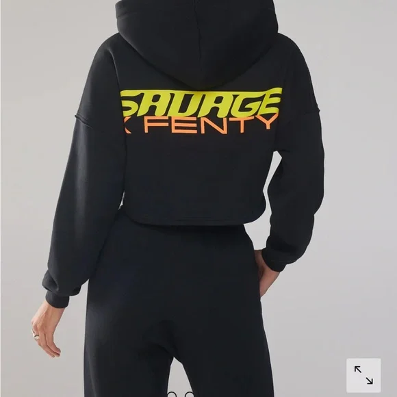 TWO SAVAGE FENTY CROPPED HOODIES - Picture 2 of 4